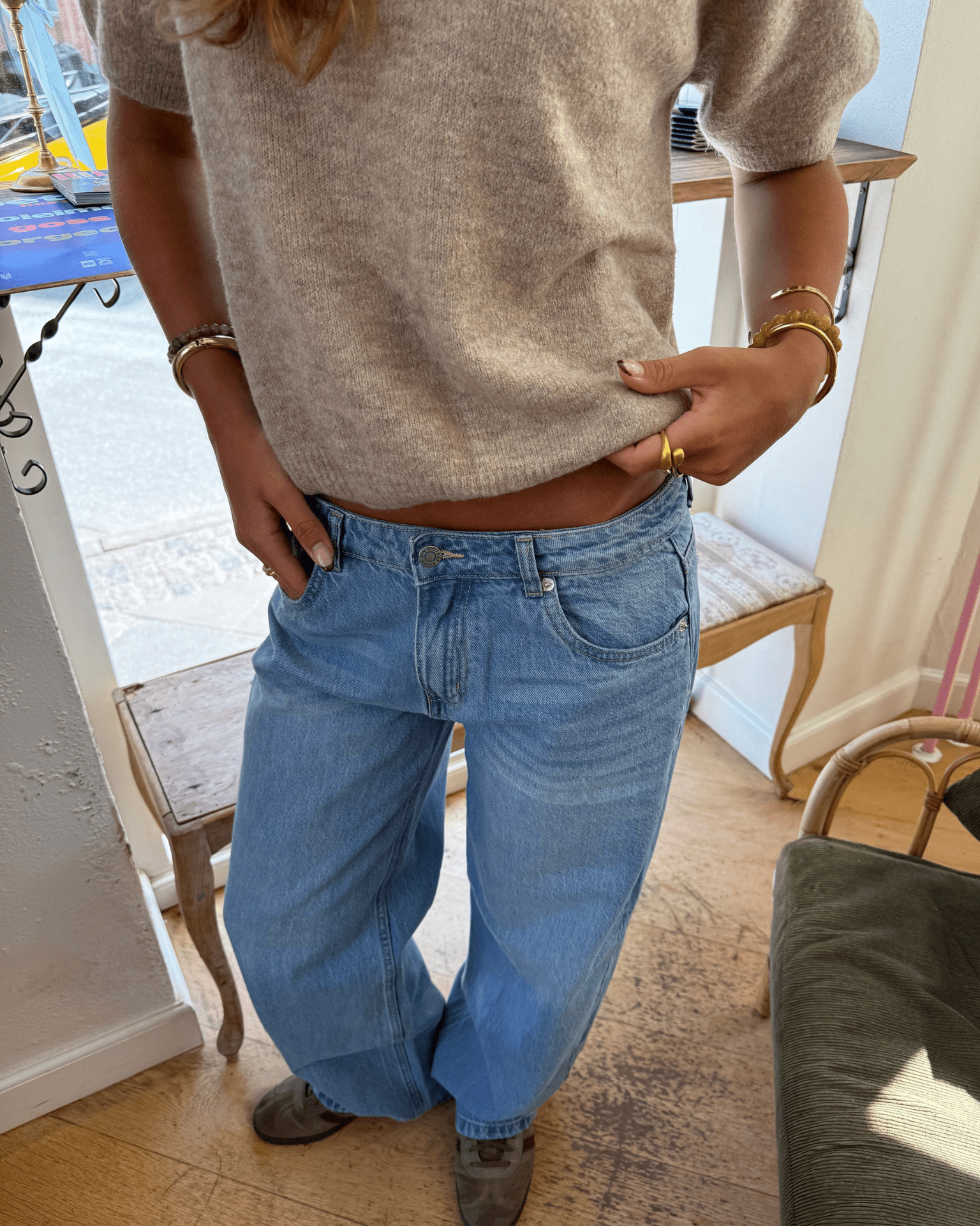 ESTHER JEANS - LIGHT BLUE