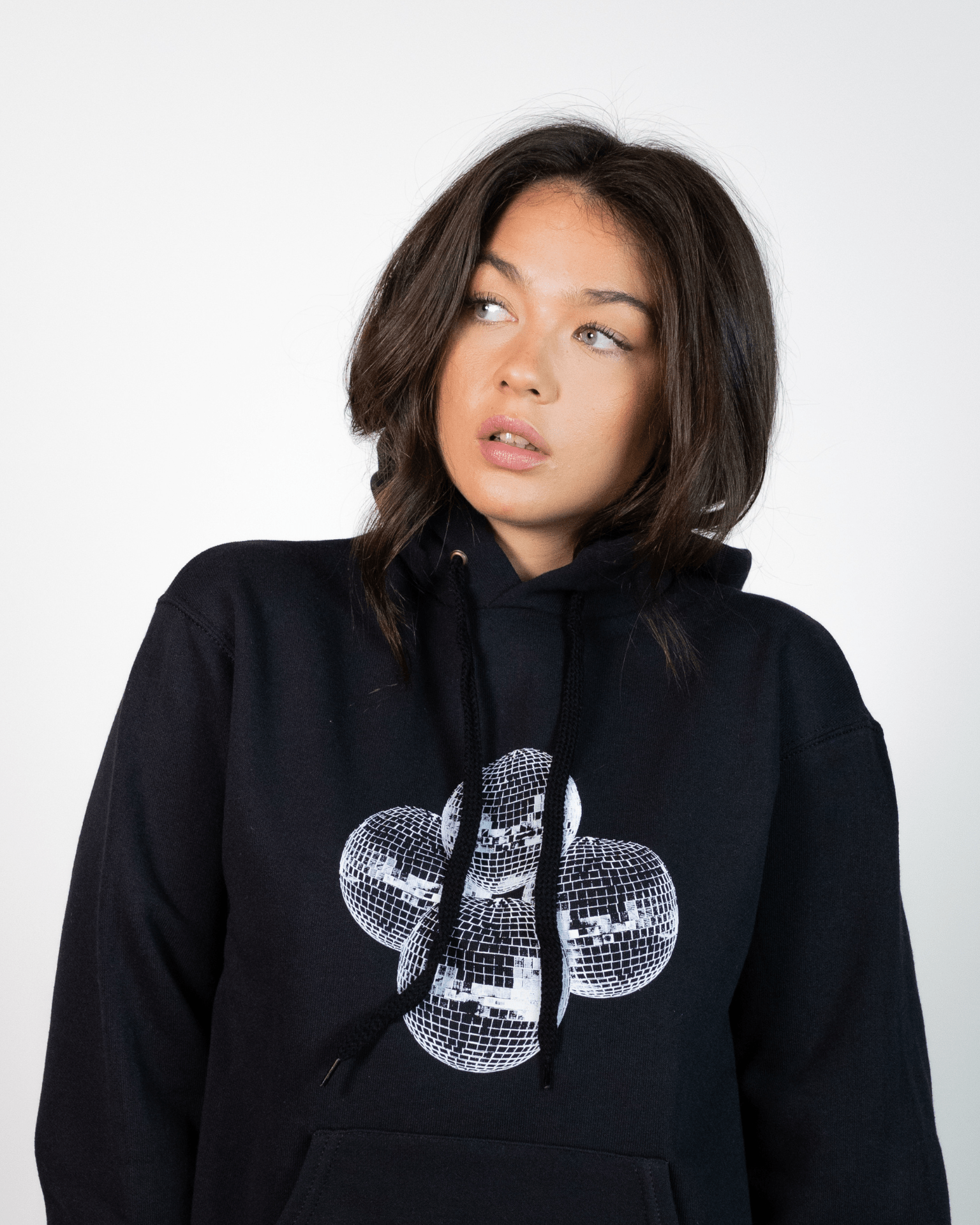 DISCO KUGLE (white) HOODIE - BLACK