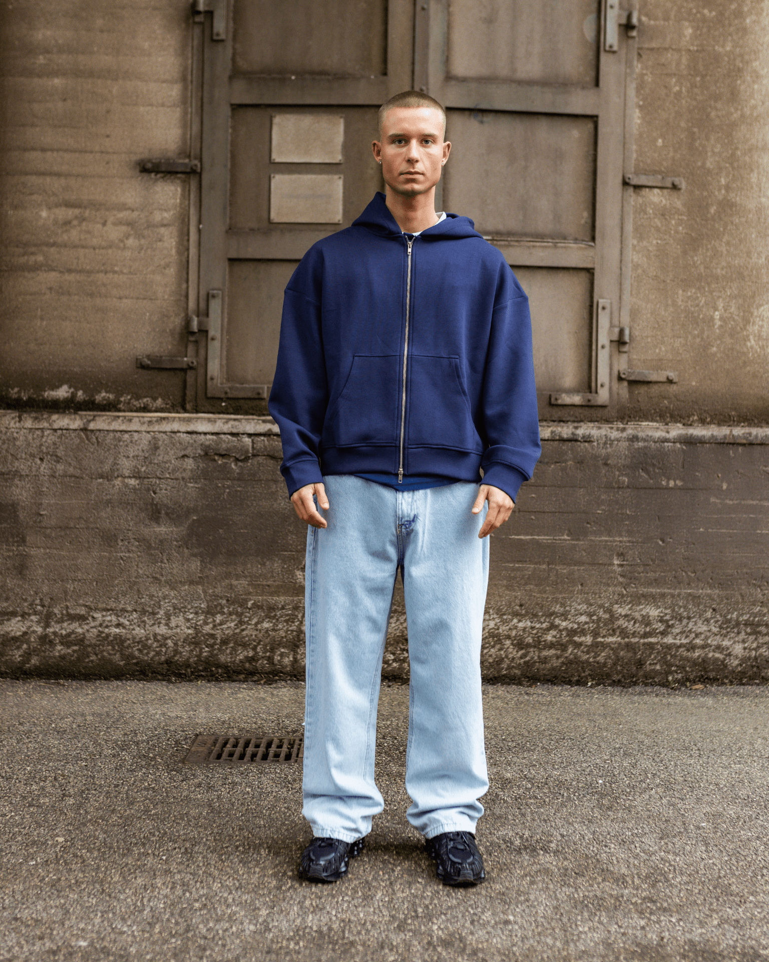 TYLER BAGGY JEANS - LIGHT BLUE