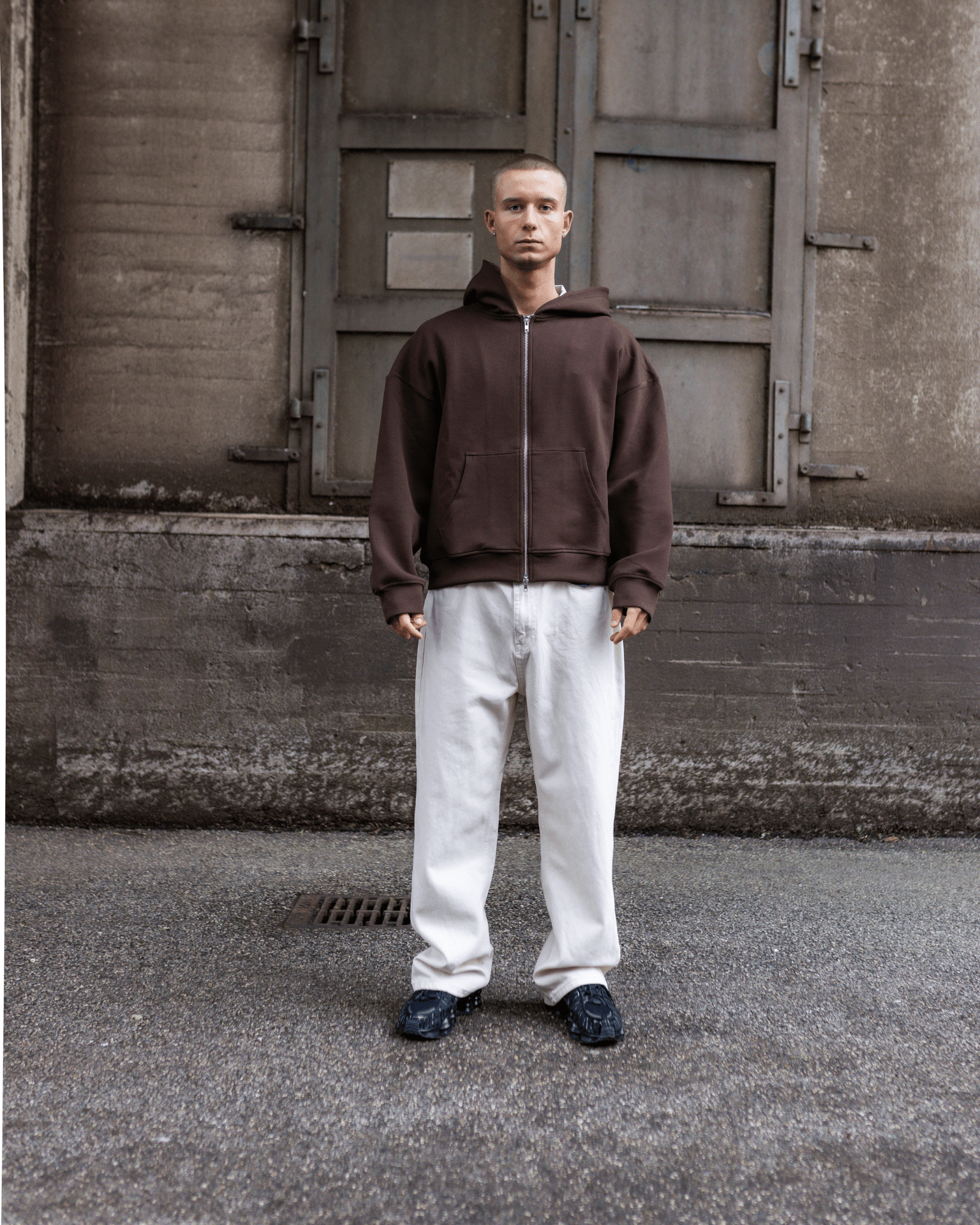 TYLER BAGGY JEANS - OFF WHITE