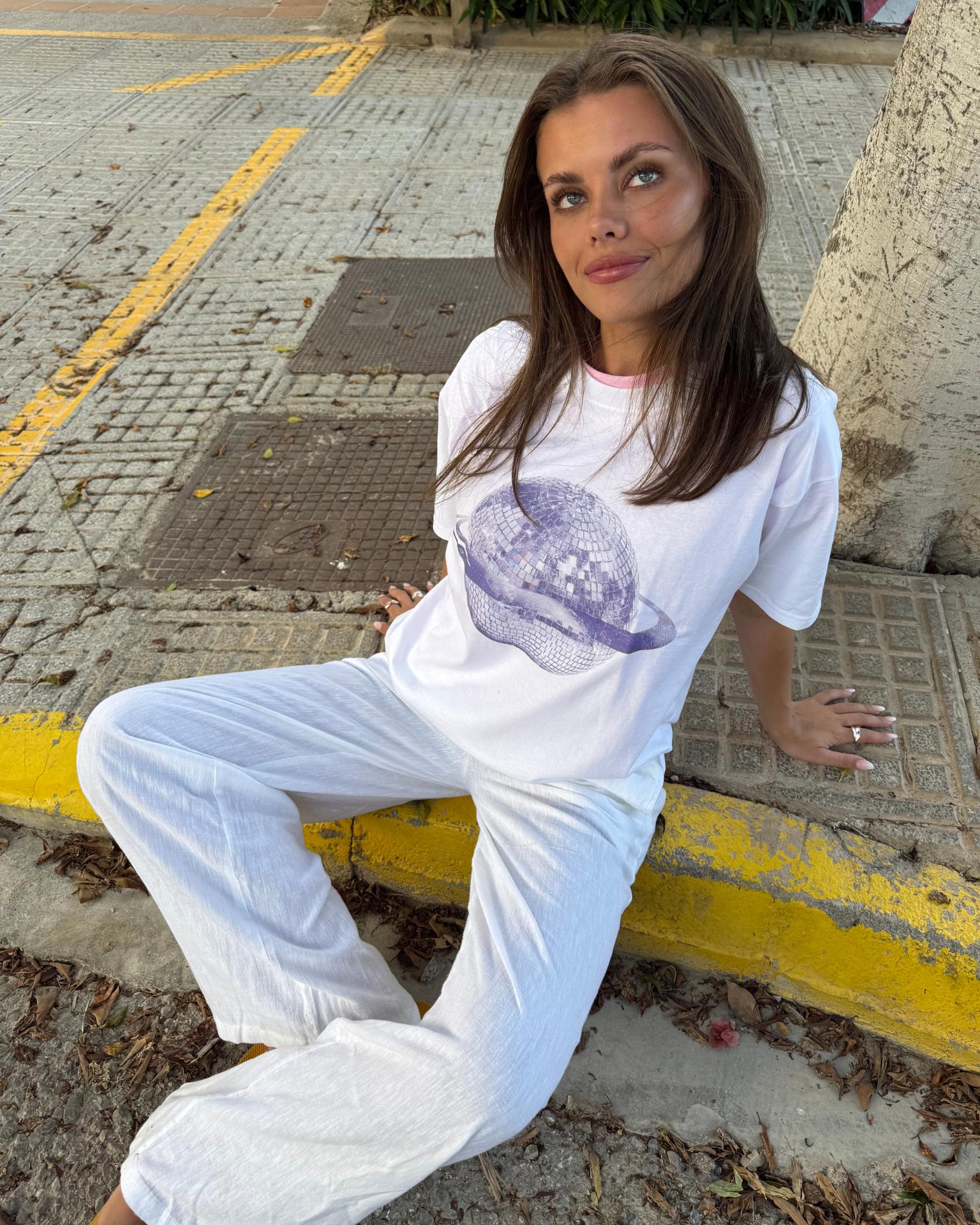 PLANET DISCO (violet) UNISEX T-SHIRT - HVID