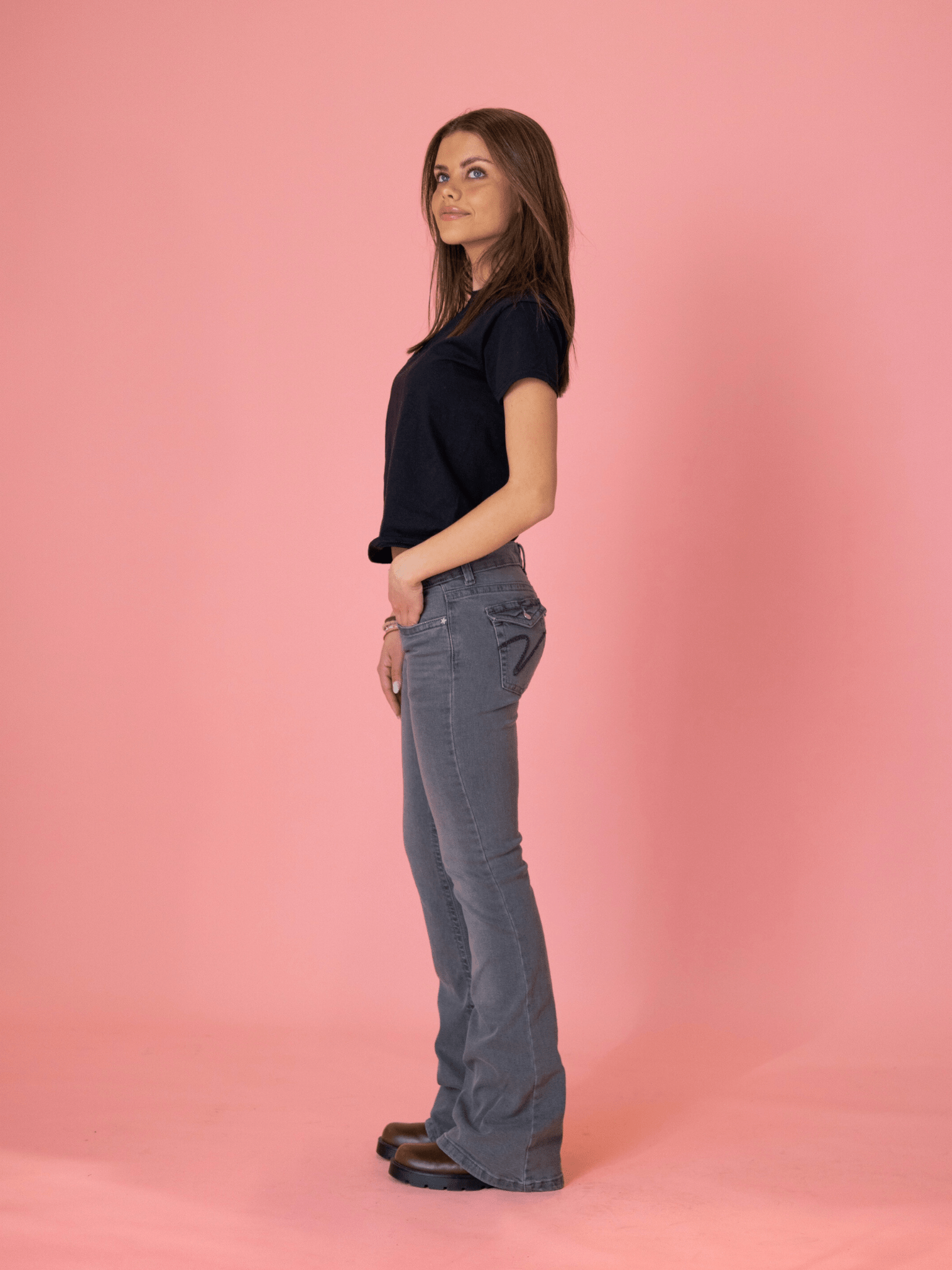 HANNAH ULTRA LOW BOOTCUT JEANS - DUNKELGRAU