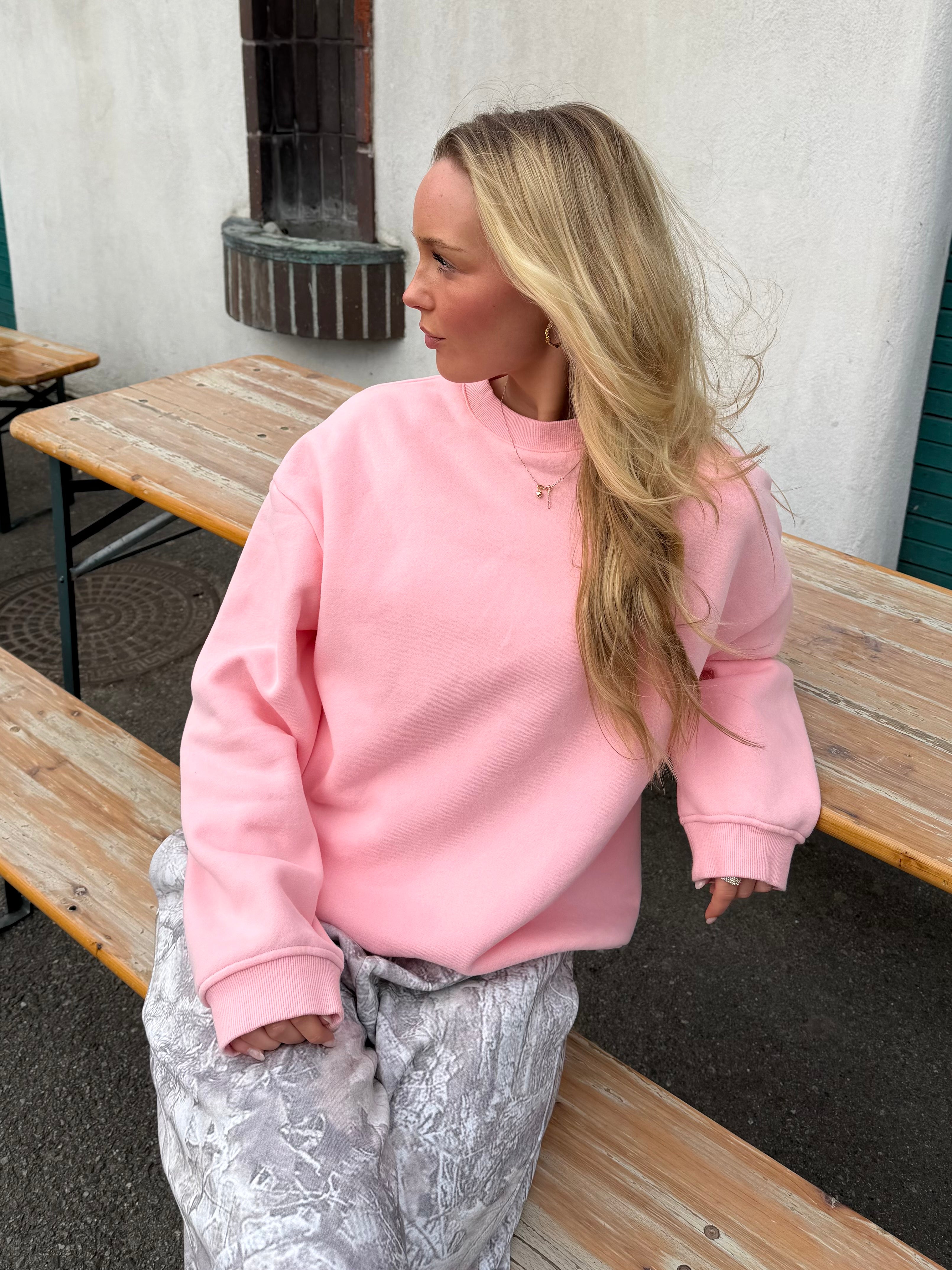 OVERSIZED SWEATSHIRT - LIGHT PINK