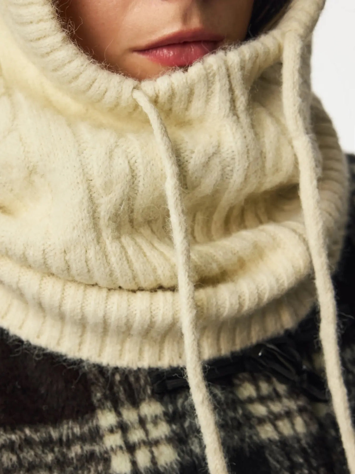 NAMBI CABLE BALACLAVA - WHITECAP GRAY