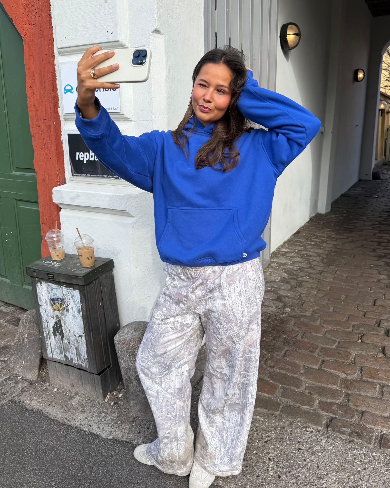Oversize-Hoodie – Königsblau