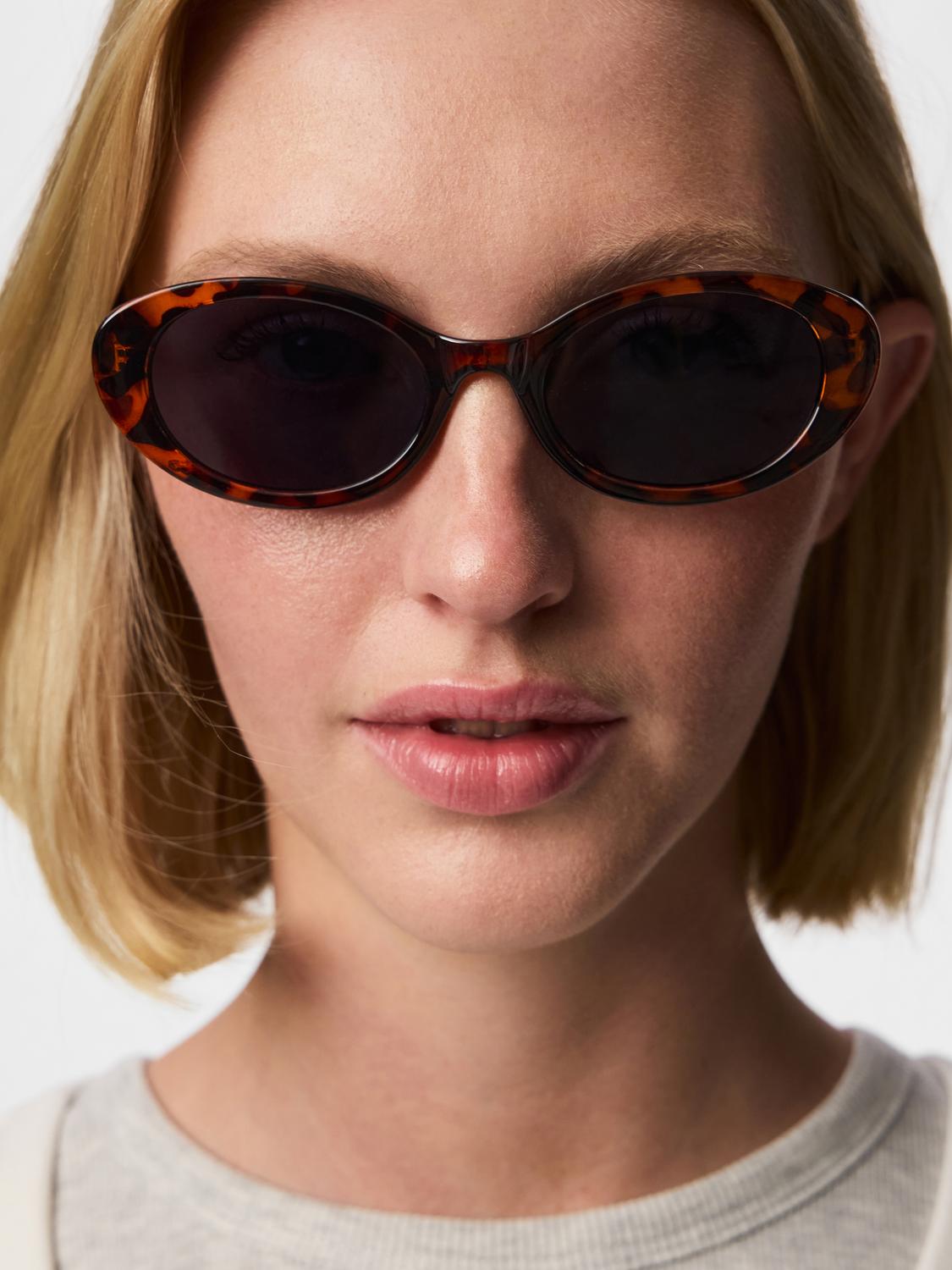 SANNA SONNENBRILLE - BRAUN/SCHILDKRÖTE