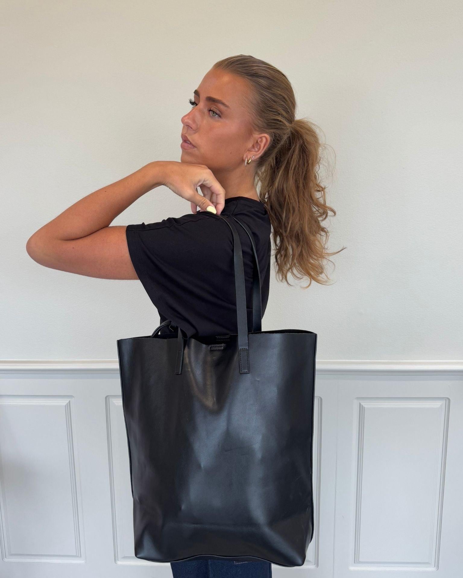ANILLA SHOPPER BAG - BLACK - Dinvintageshop
