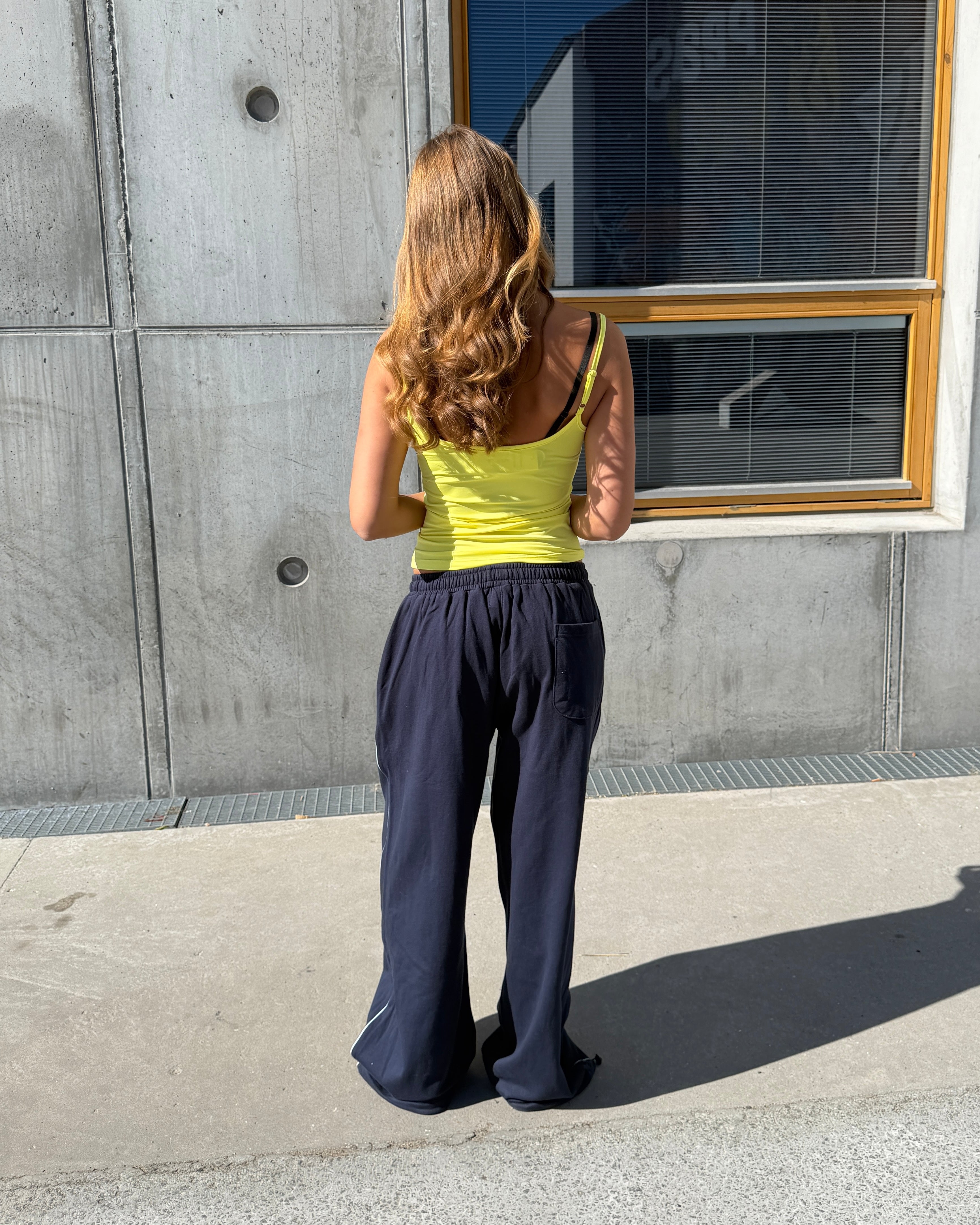 ANNA SWEATPANTS - NAVY - Dinvintageshop