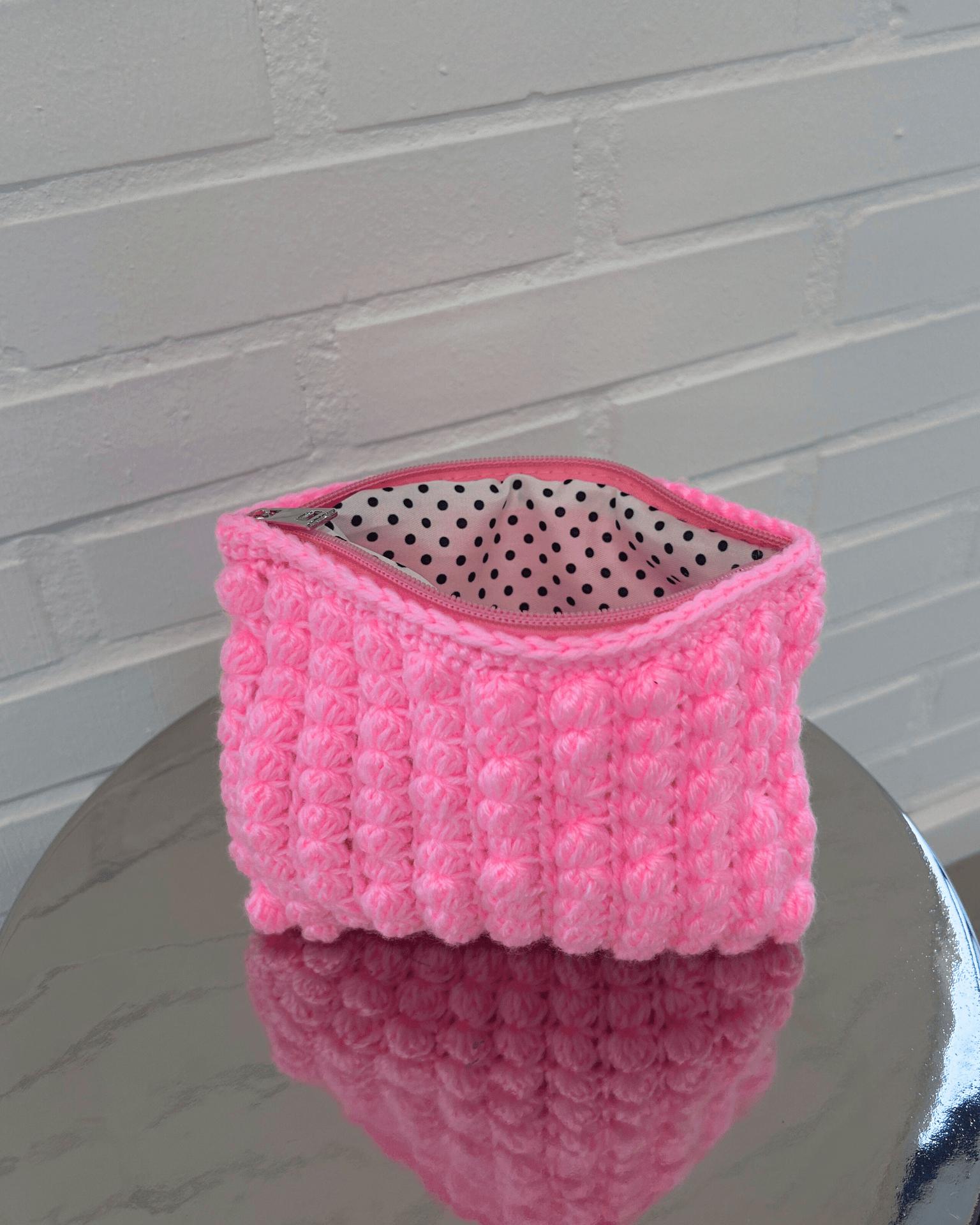 CROCHET CLUTCH - PINK