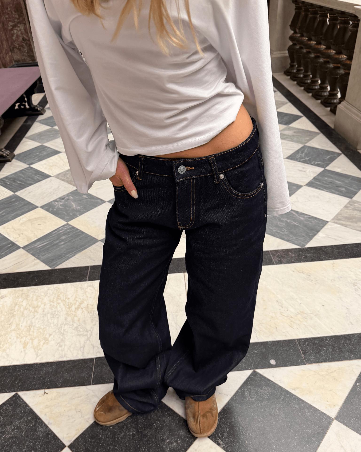 ESTHER JEANS - RAW - LIMITED