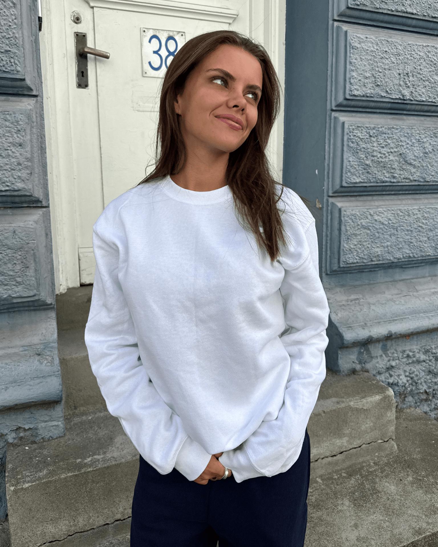 FRUIT SWEATSHIRT - WHITE