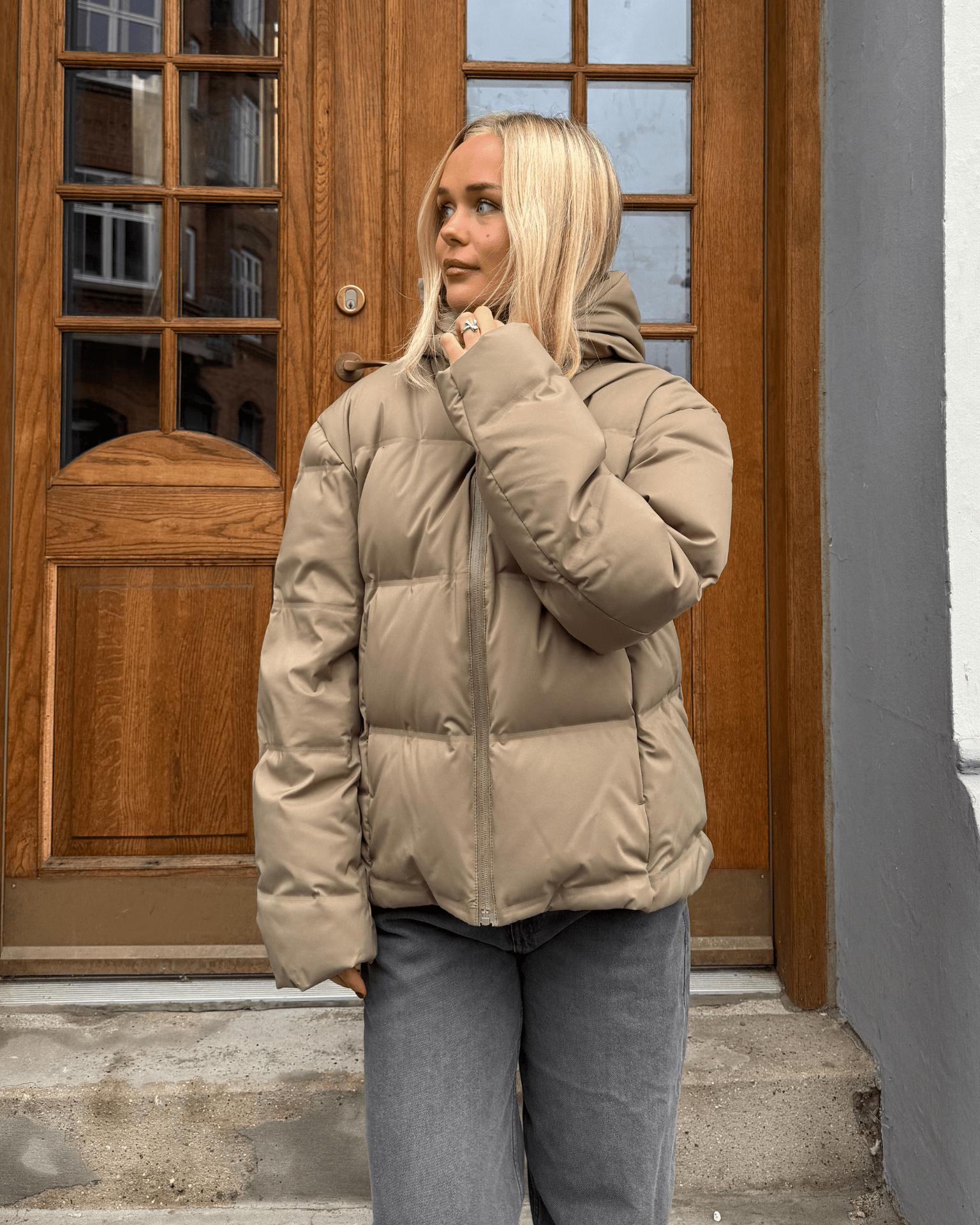 ISA DOWN JACKET - TAUPE