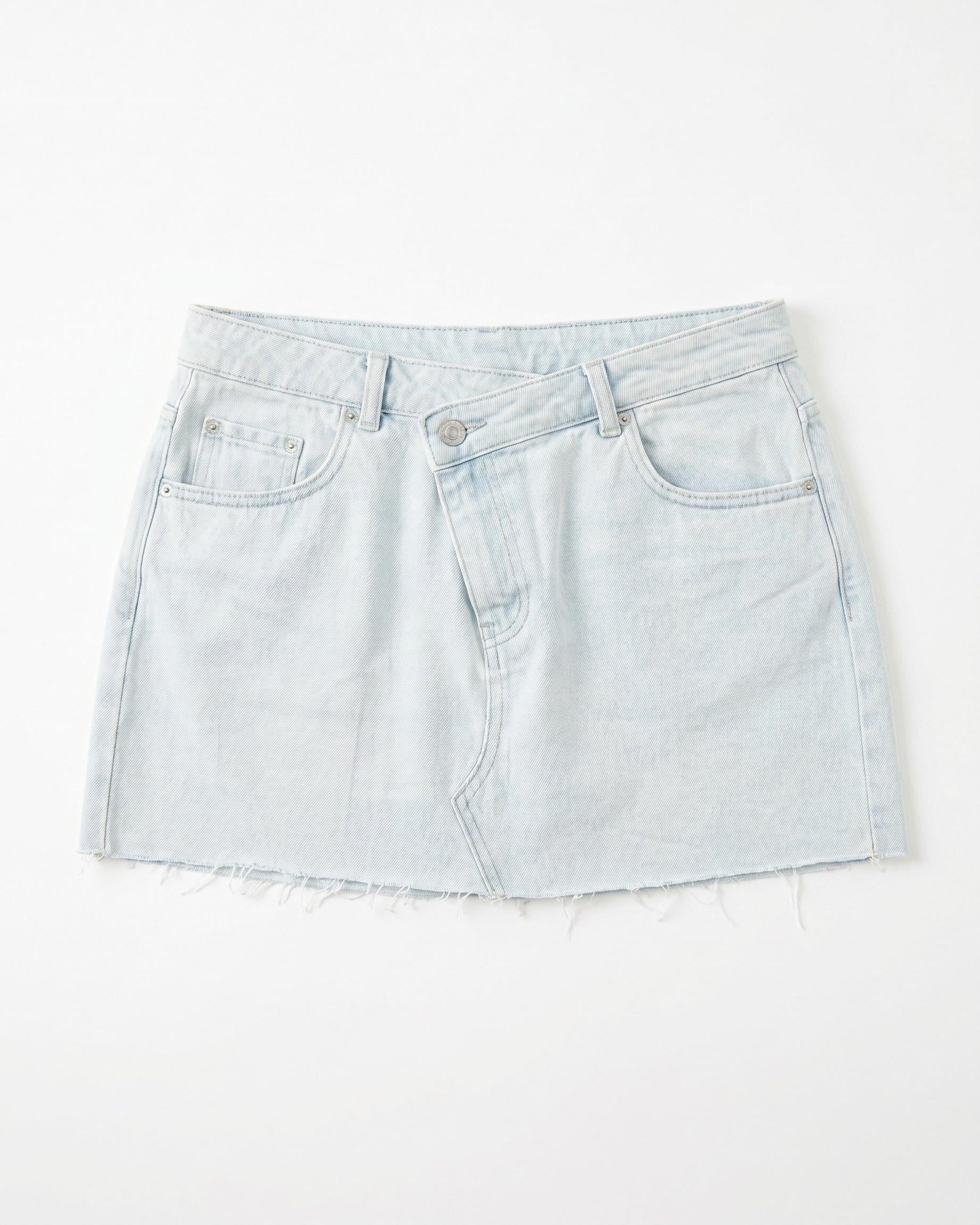 JESSICA DENIM MINI SKIRT - ICE BLUE - Dinvintageshop