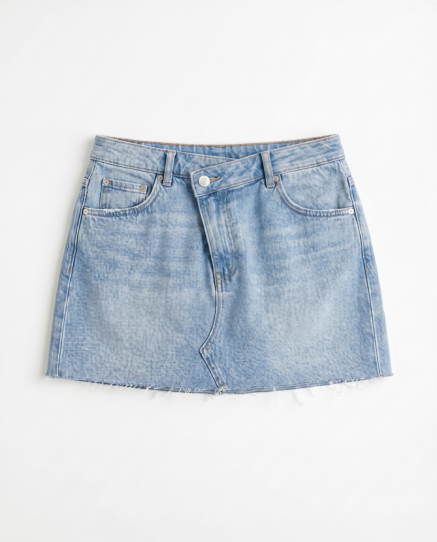 JESSICA DENIM MINI SKIRT - LIGHT BLUE - Dinvintageshop