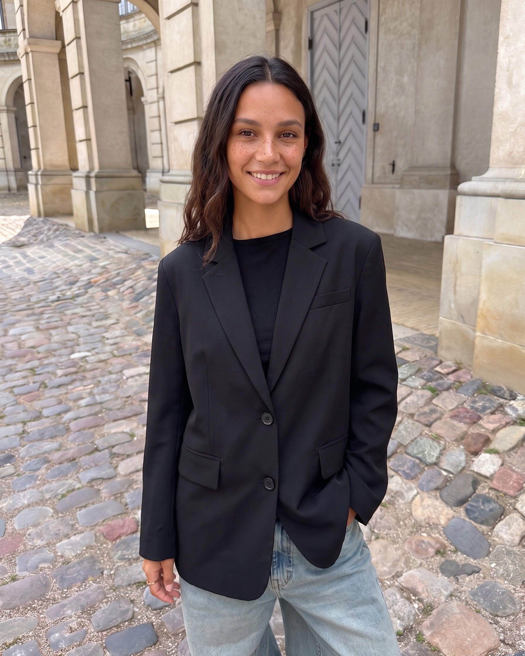 KAMIL LOOSE BLAZER - BLACK