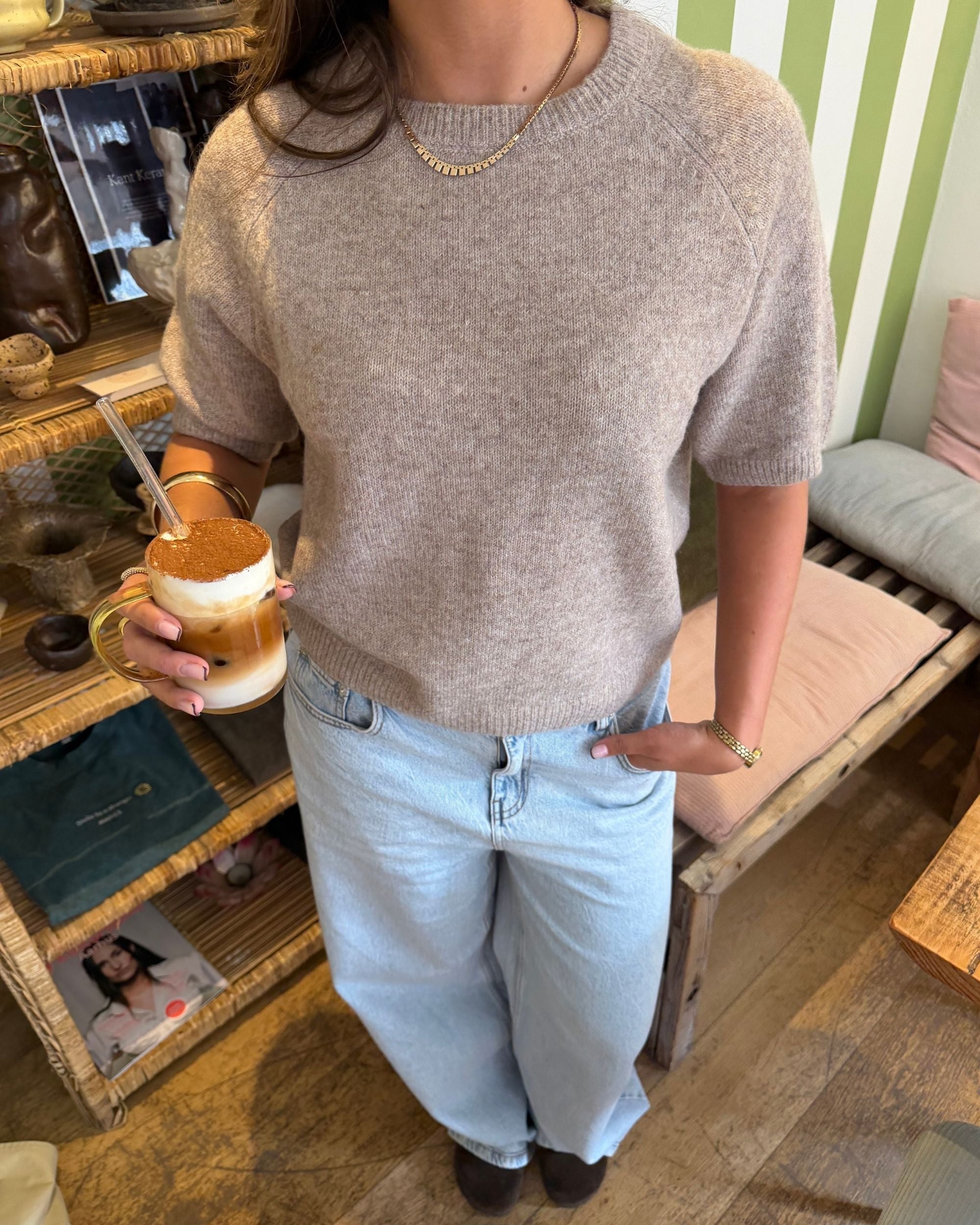 MIRA KORTÆRMET STRIK - TAUPE - Dinvintageshop