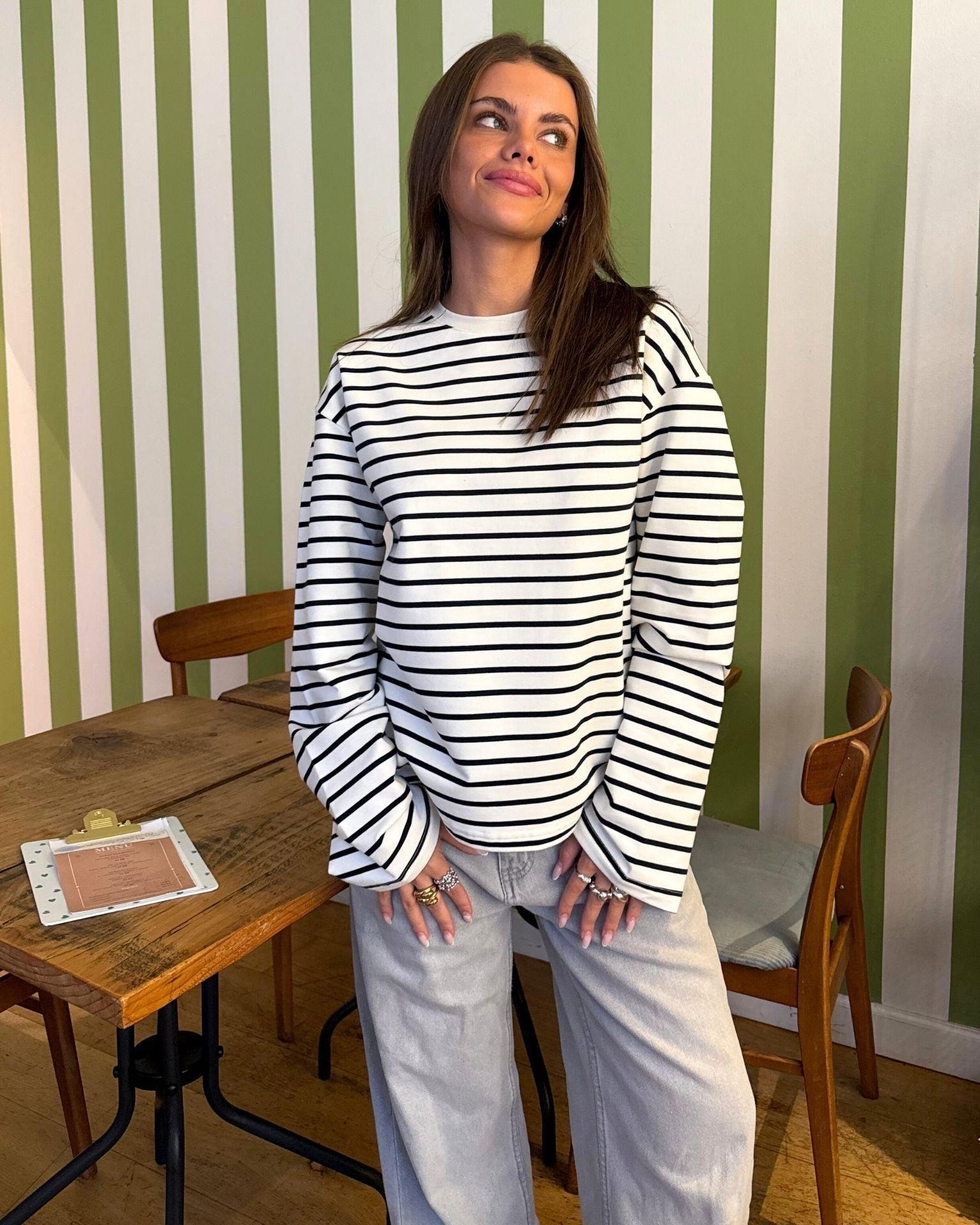 MYNTE STRIPE TEE - WHITE/NAVY - Dinvintageshop
