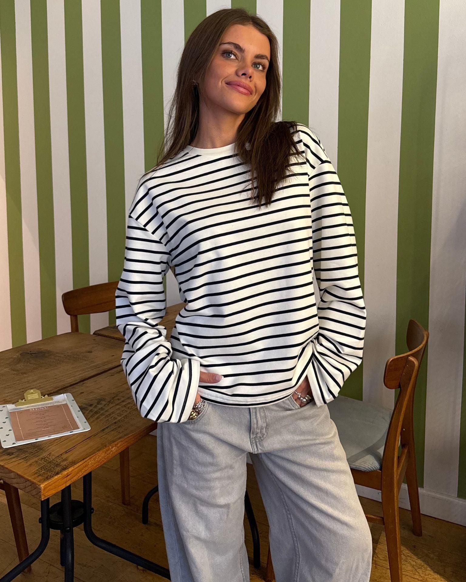 MYNTE STRIPE TEE - WHITE/NAVY - Dinvintageshop