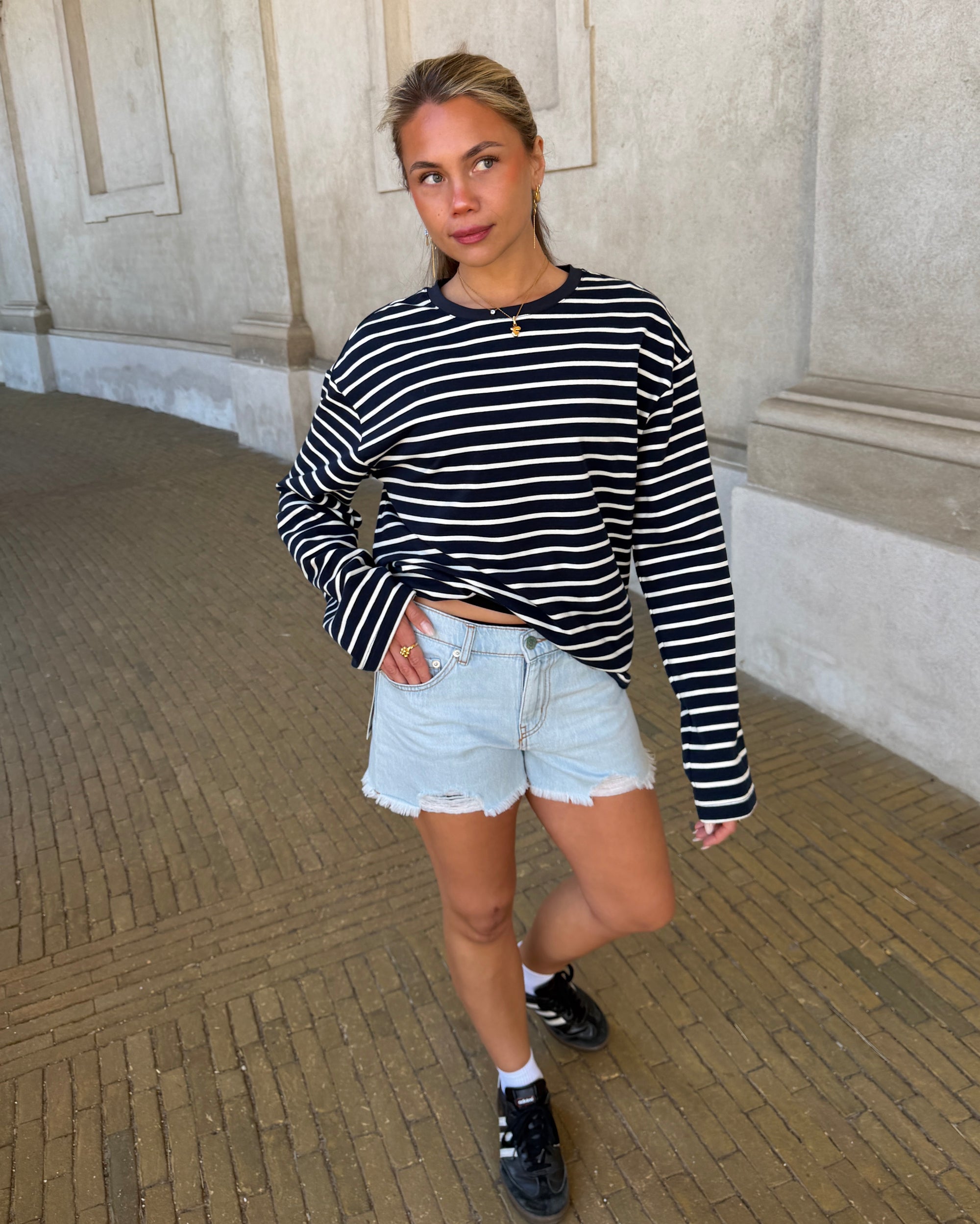 NOVA SHORTS - BRIGHT BLUE - Dinvintageshop
