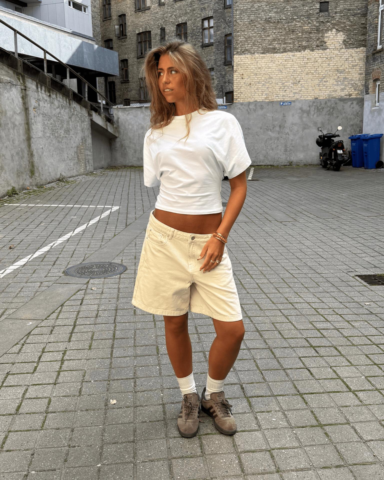 OLIVIA JORTS - OFF WHITE - Dinvintageshop