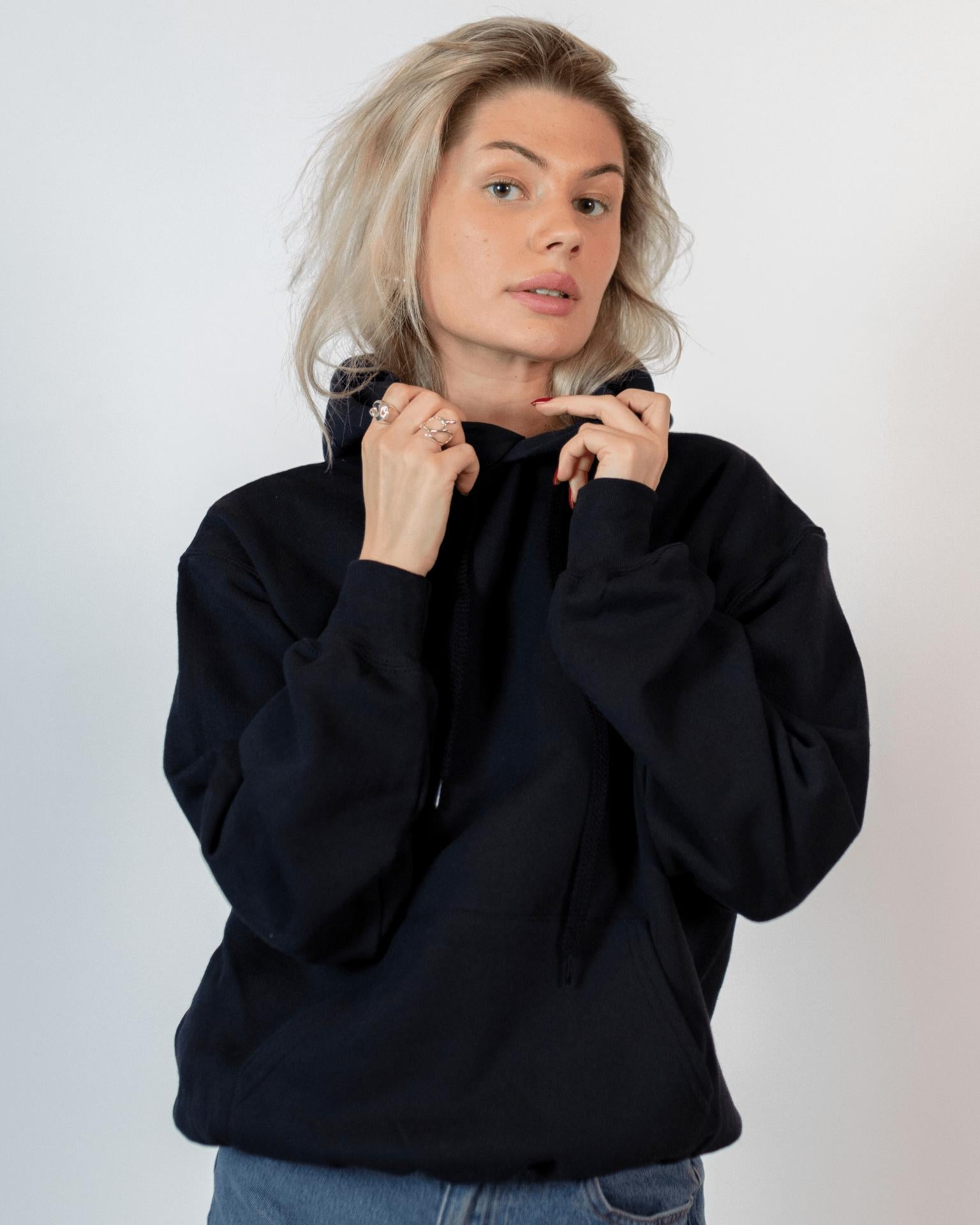 PLANET DISCO (hvid) HOODIE (rygprint) - BLACK