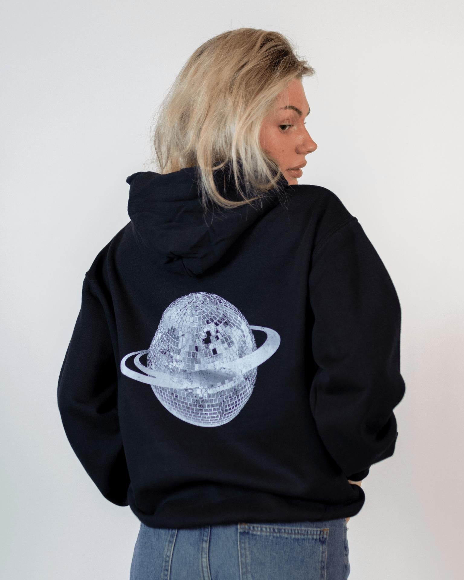PLANET DISCO (hvid) HOODIE (rygprint) - BLACK