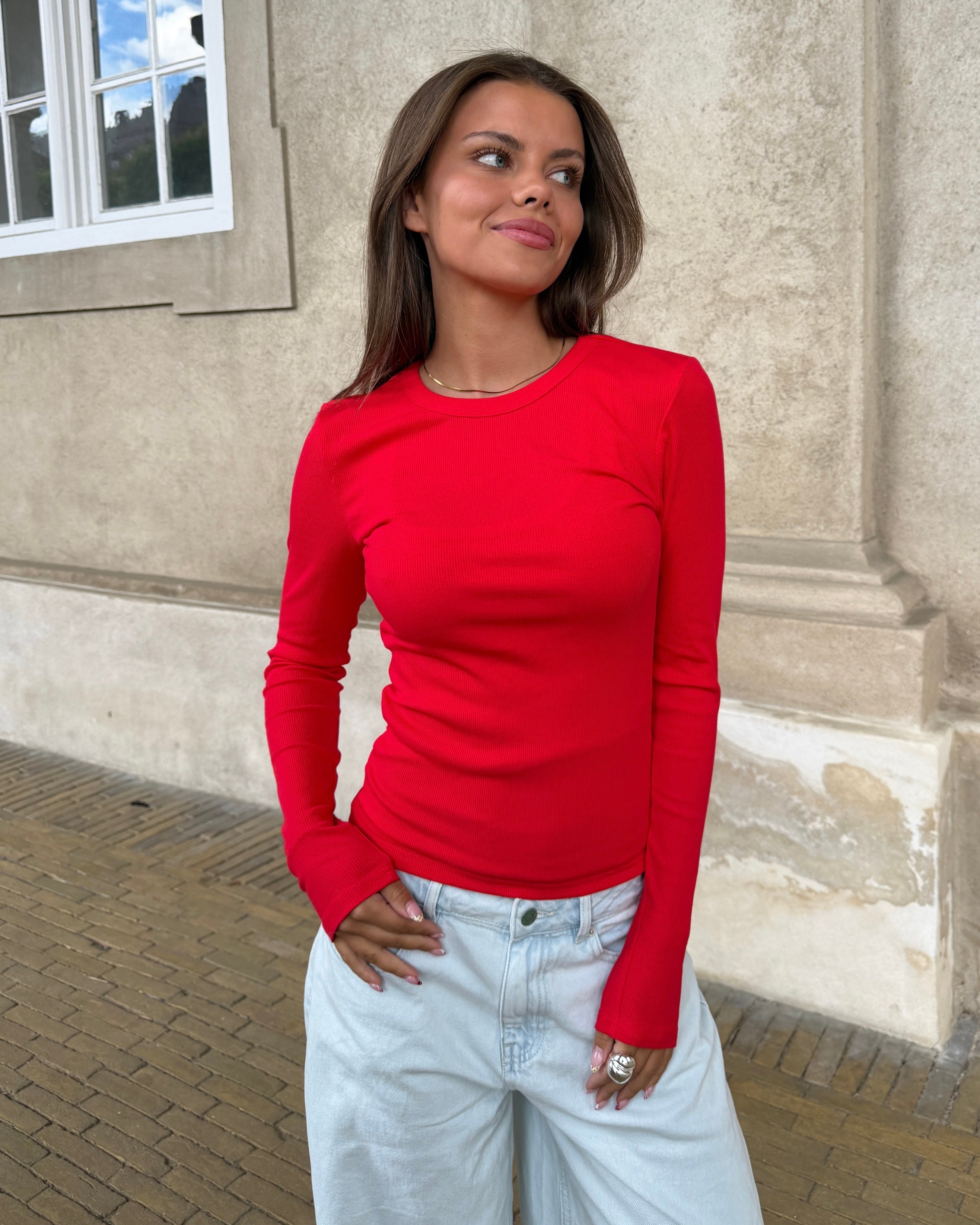 TILDE LANGÆRMET T-SHIRT - RED