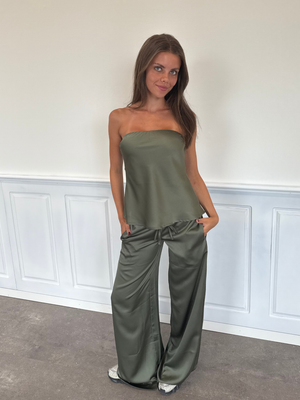 STELLA SATIN BANDEAU TOP - OLIVE