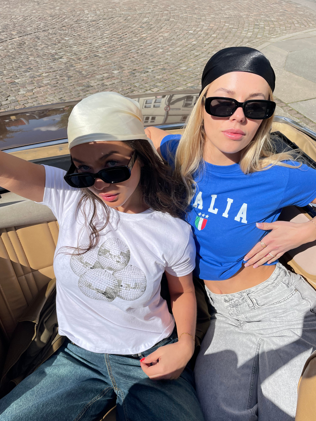 DISCO KUGLE (sort), BABY TEE - HVID – Dinvintageshop