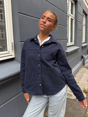 CILLE OVERSIZE JACKET - NAVY