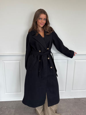 MARBEL LANG JAKKE - BLACK