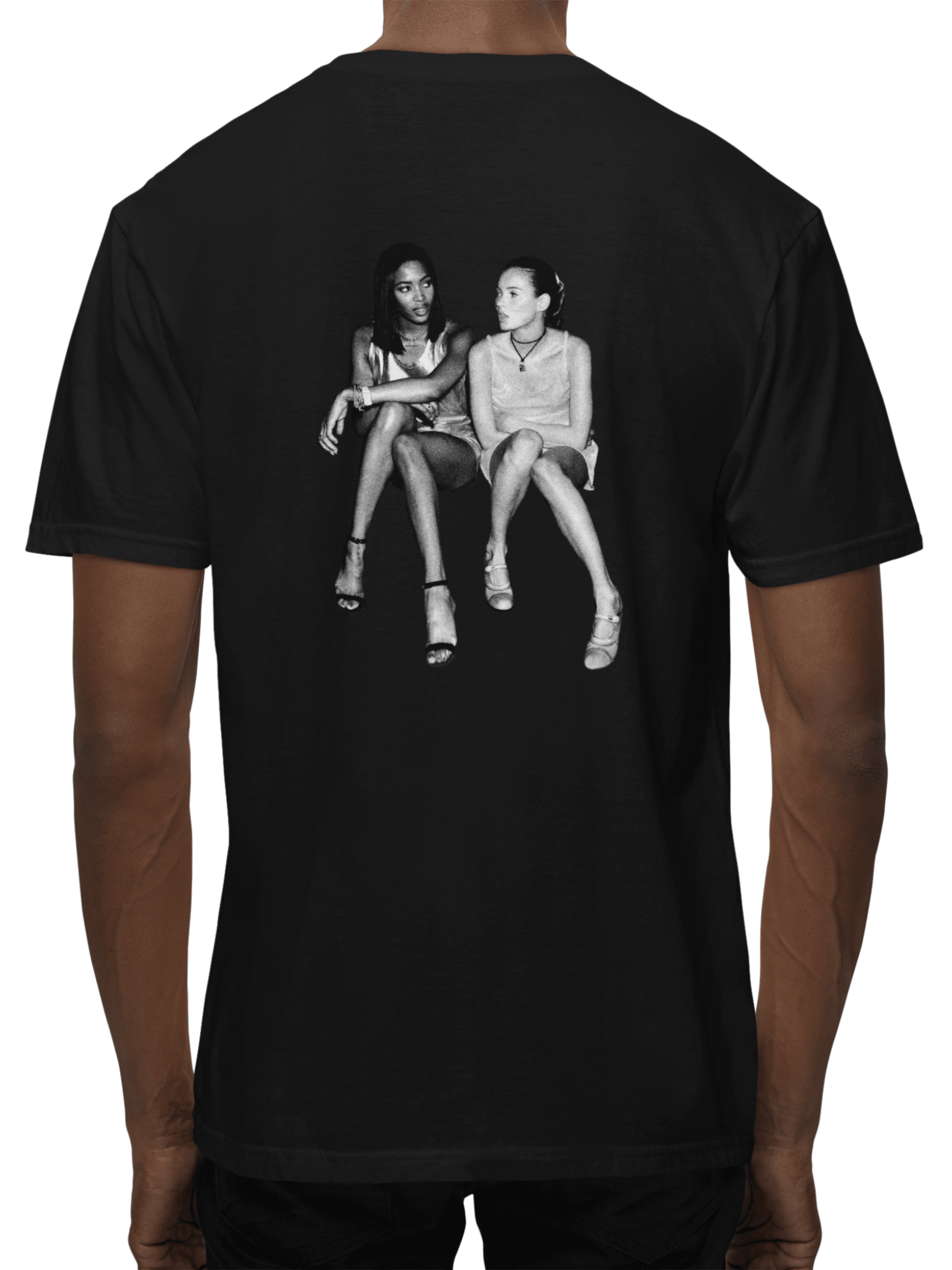 SUPERMODELS UNISEX-T-SHIRT (Rückenaufdruck) - SCHWARZ