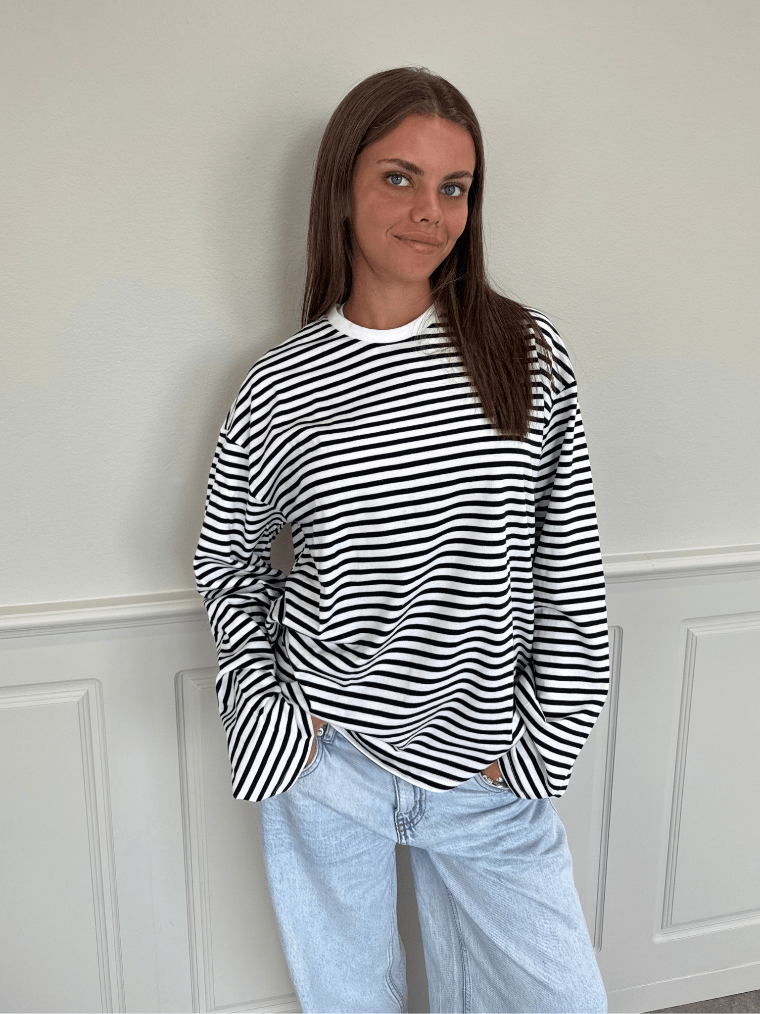 SADIE STRIPE TEE LS - CLOUD DANCER / SCHWARZ