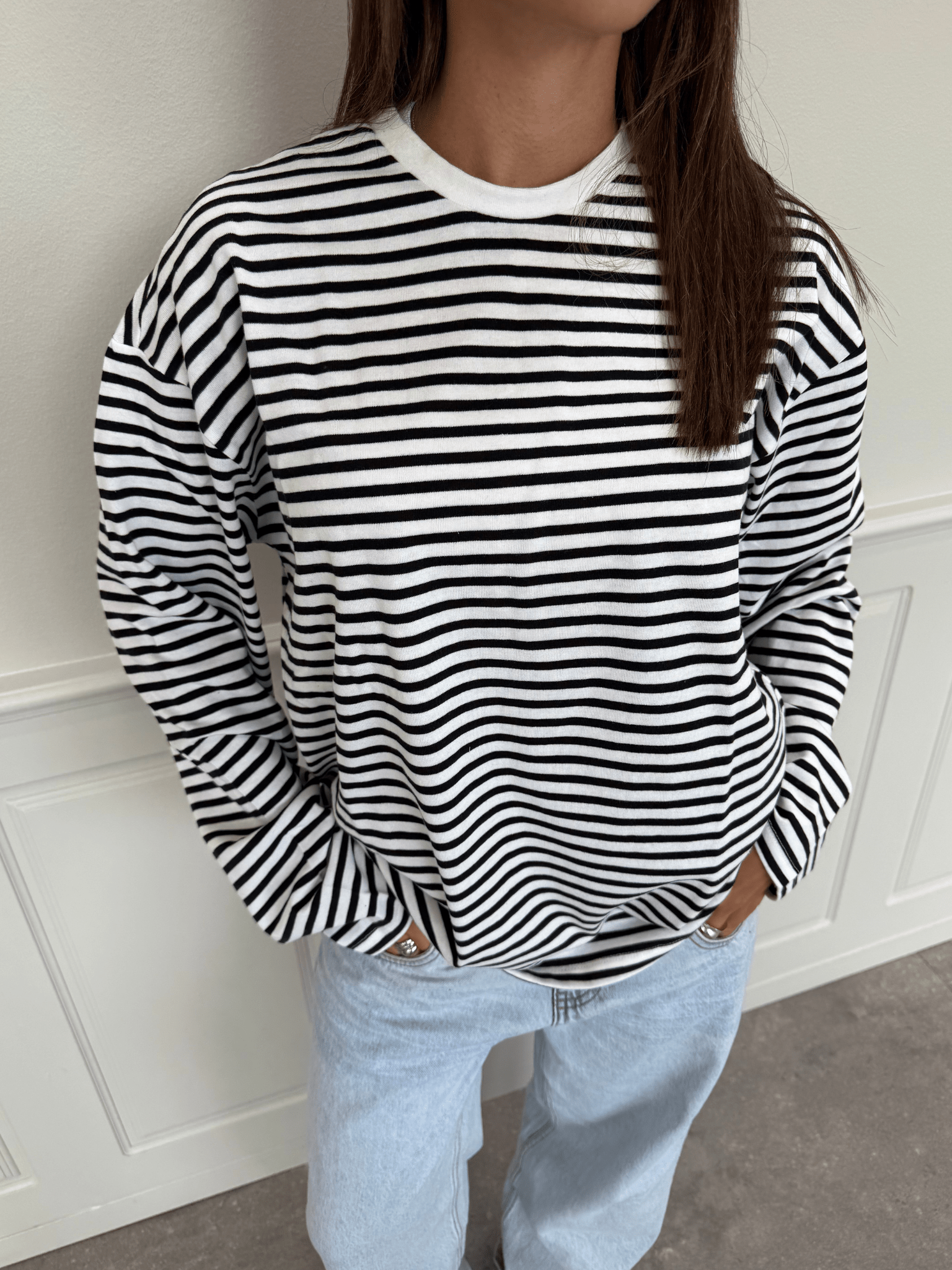 SADIE STRIPE TEE LS - CLOUD DANCER / SCHWARZ