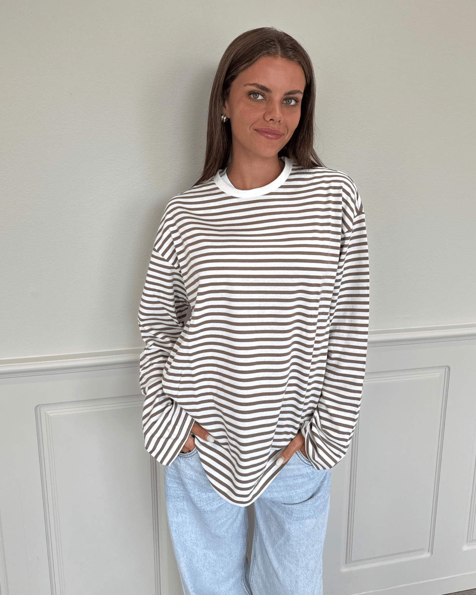 SADIE STRIPE TEE LS - CLOUD DANCER / FOSSIL