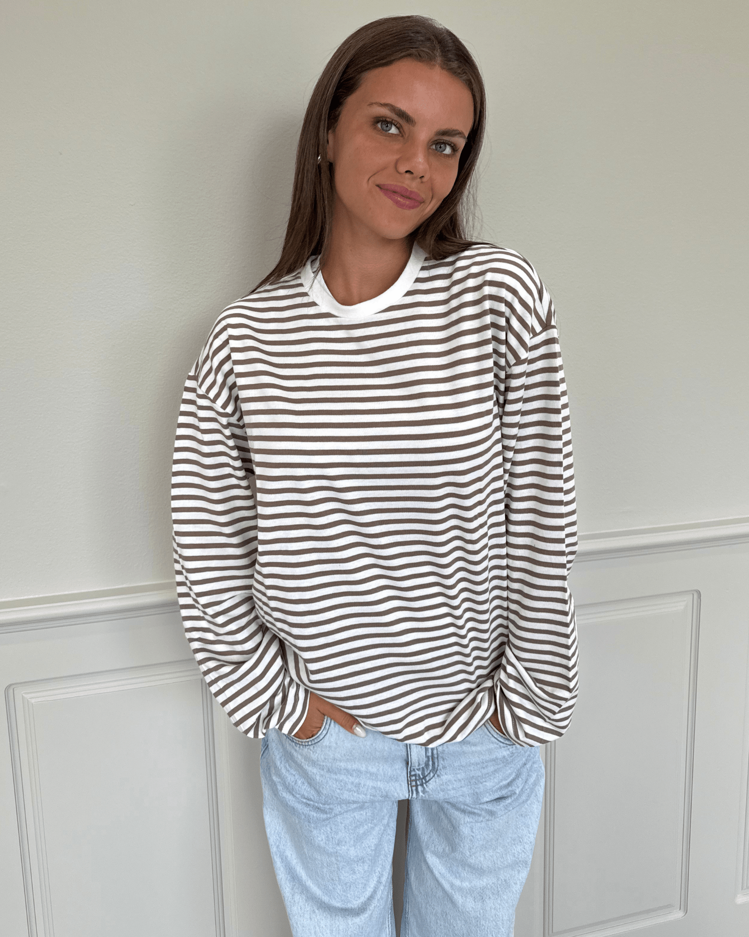 SADIE STRIPE TEE LS - CLOUD DANCER / FOSSIL