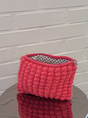CROCHET CLUTCH - CORAL