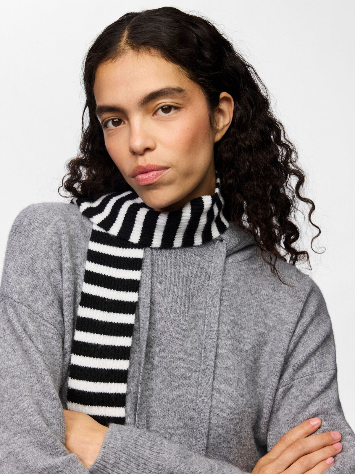 JAYA SMALT TØRKLÆDE - BLACK/BRIGHT WHITE - Dinvintageshop