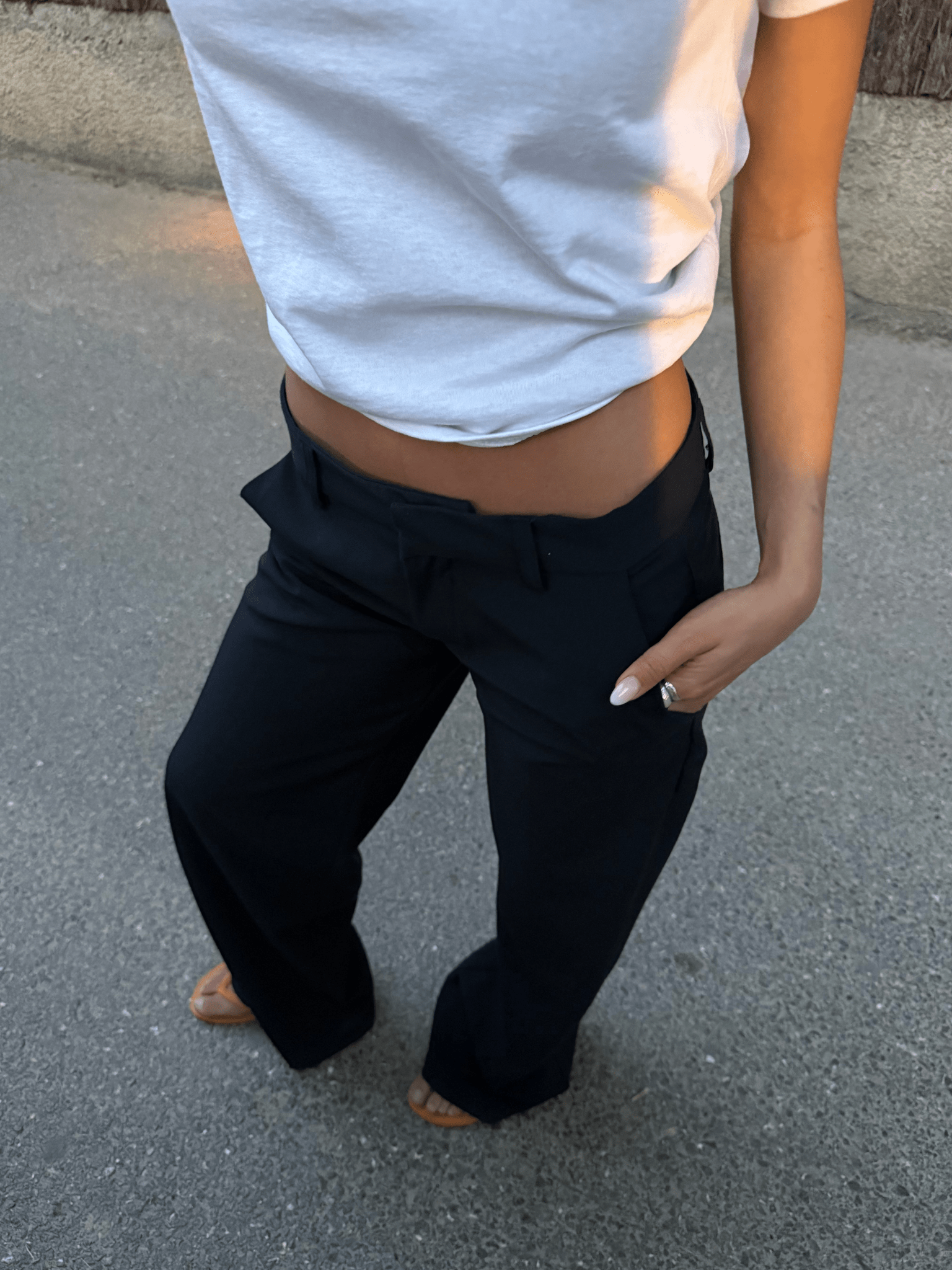 BELLA SUIT PANT - NAVY