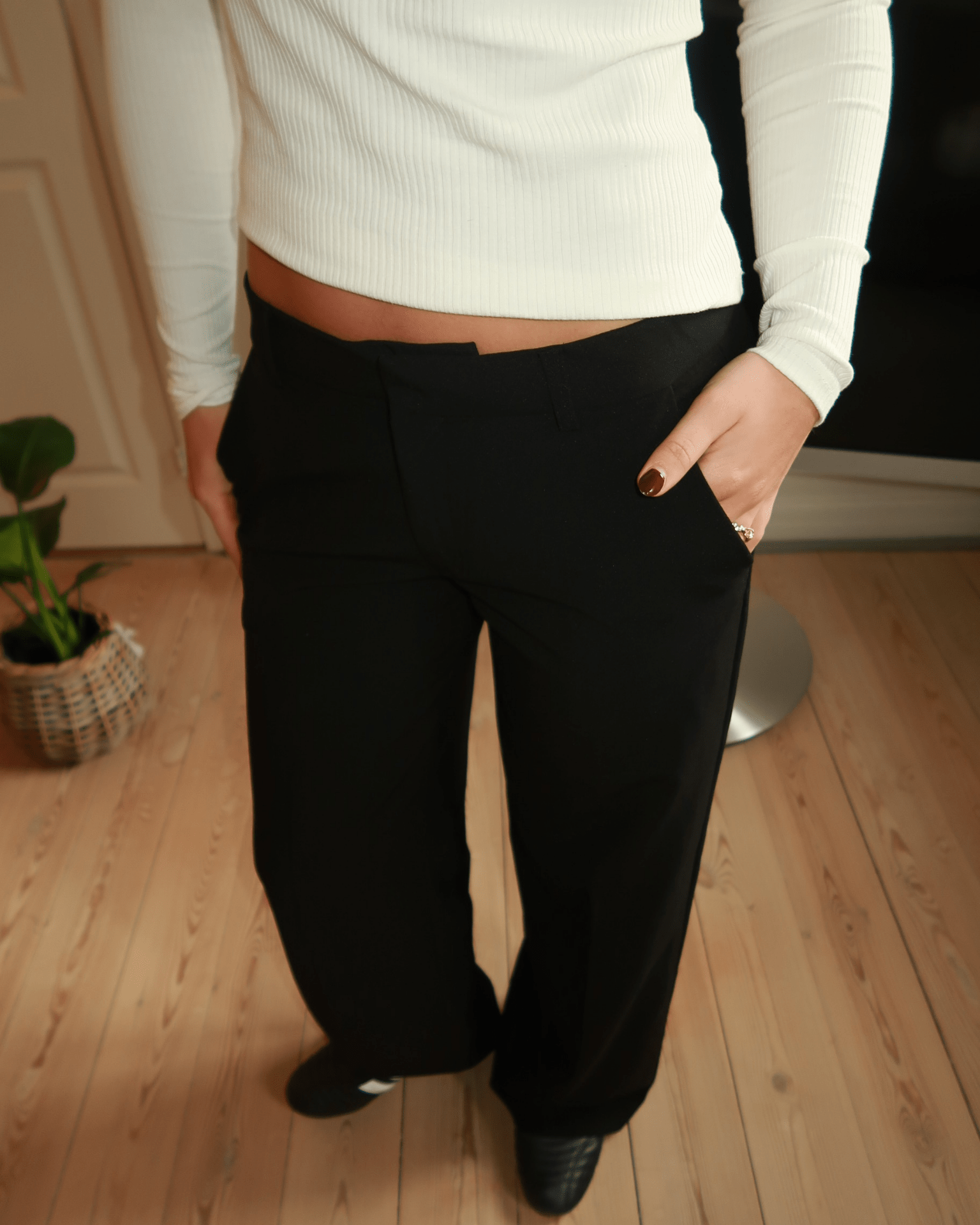 BELLA SUIT PANT - BLACK