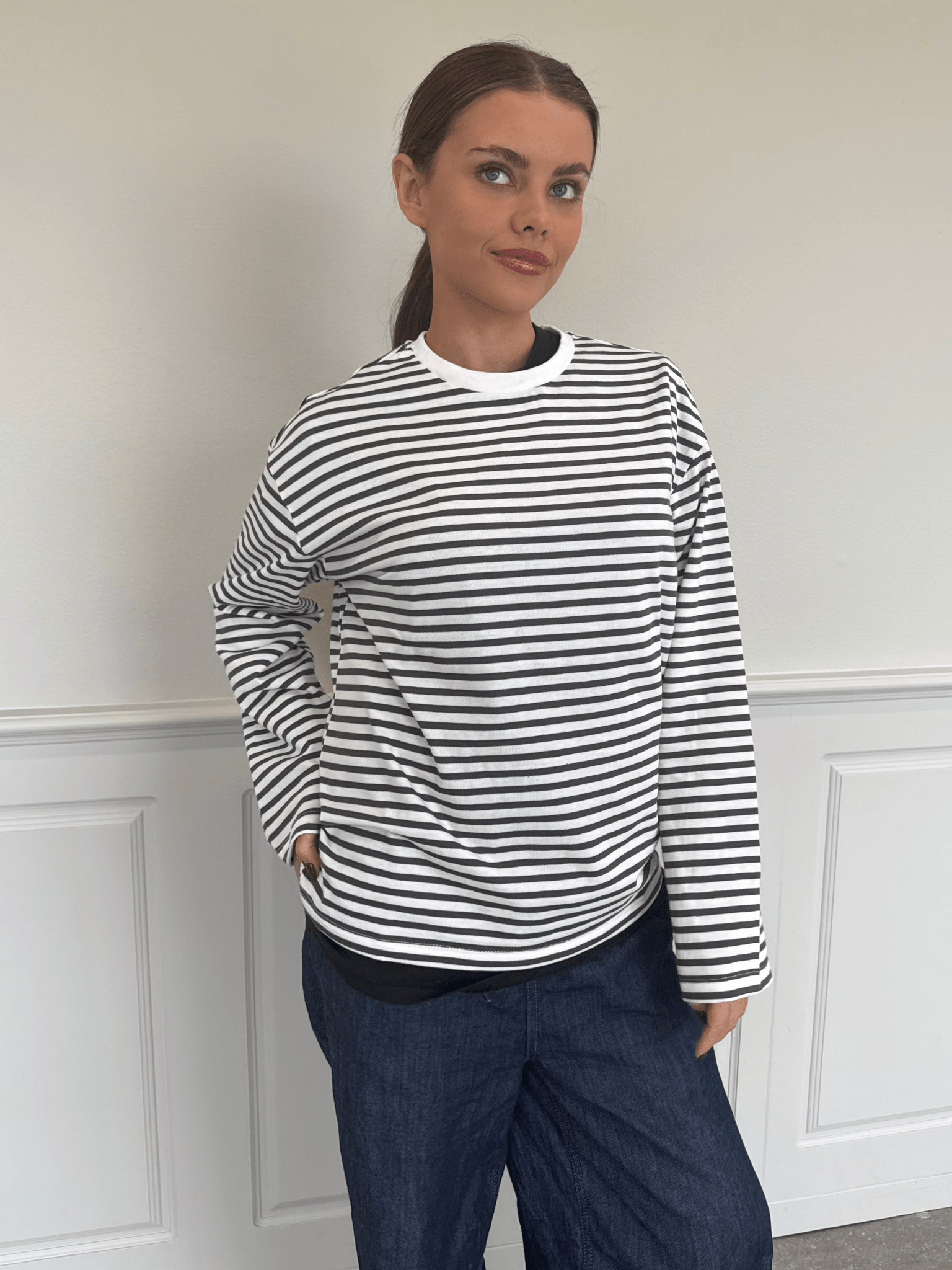 SADIE STRIPE TEE LS - CLOUD DANCER MAGNET
