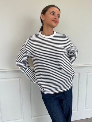 SADIE STRIPE TEE LS - CLOUD DANCER MAGNET