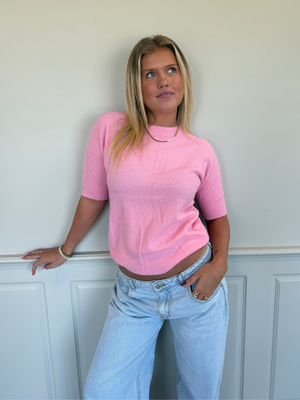 SAGA SHORTSLEEVE STRIK - PINK