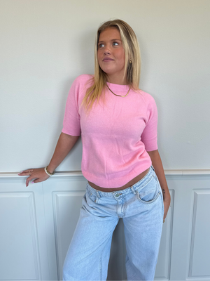 SAGA SHORTSLEEVE STRIK - PINK