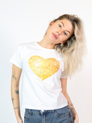 HEART DISCO (GUL) BABY TEE - HVID