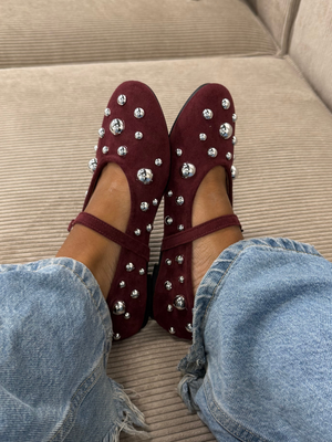 ZOE BALLERINA M/ STUDS - WINE