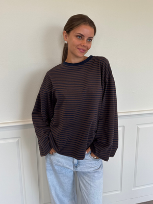 STRIPE TEE, LANGÆRMET - BROWN / NAVY