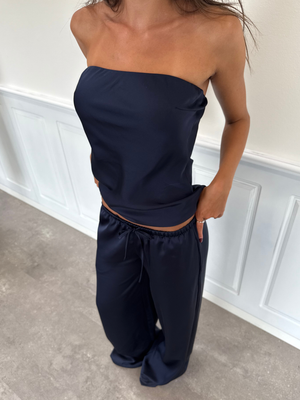 STELLA SATIN BANDEAU TOP - NAVY