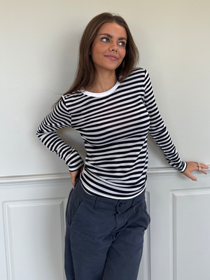 SIDSE LANGÆRMET T-SHIRT - WHITE/NAVY STRIPE