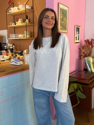 MYNTE TEE - LIGHT GREY